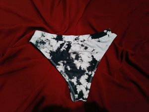🇳🇿💫🎀Stylish Tie-Dye Thong Panty