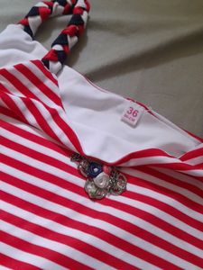 Frill Top