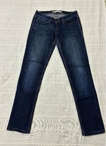 Levi’s Demi Curve Low Rise Skinny Jeans