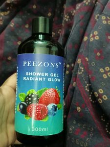 Peezons Radiant Glow Shower Gel