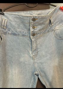Max High Waisted Light Wash Jeans