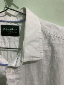 Men's Classic Button-Up Shirt