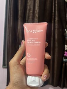 Dot & Key Watermelon Cooling Gel Face Wash