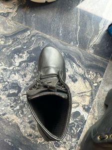 THROWAWAY PRICE BOOTS