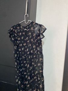 Floral Print Ruffle Sleeve Top