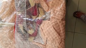 Men's Embroidered Kurta with Dupatta