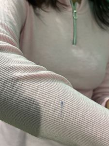 Cute Pink Ribbed Zip-Up Top