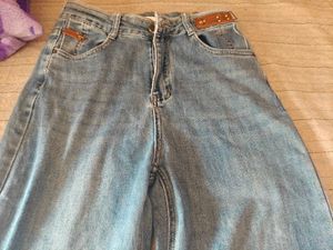 Light Wash Wide Leg Jeans
