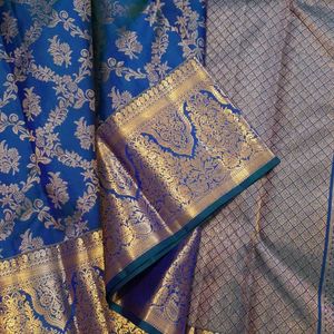Stunning Royal Blue &amp; Gold Silk Saree