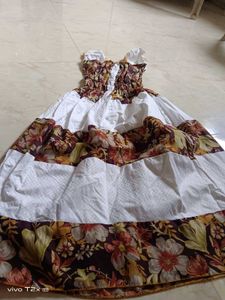 Floral Print Blouse with Puff Sleeves