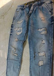 Men's Ripped Blue Jeans