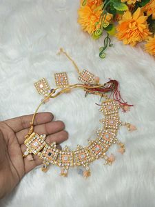 mirror plus minakari Giri peach color necklace des