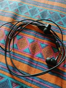 Black In-Ear Headphones