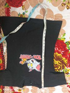 Cute T-shirt with Denim Shorts