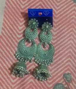 Assorted Women's Earrings Set