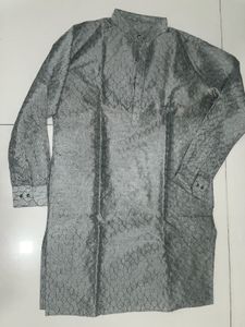 Grey Kurta With Thread Work