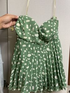 Green Pleated strapless Top