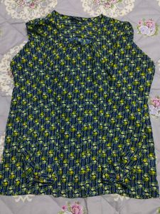 S Size Women's Top