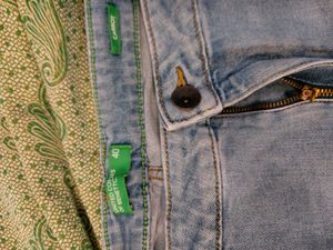 UCB Light Wash Distressed Denim Jeans