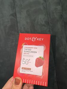 Dot & Key Tinted Sunscreen SPF 50+