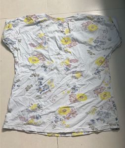 Light Blue Floral fitted Print T-Shirt