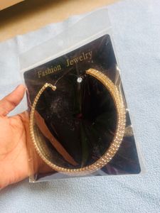 Choker necklace