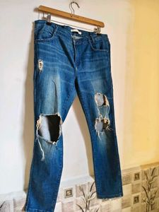 Zara  Ripped Jeans