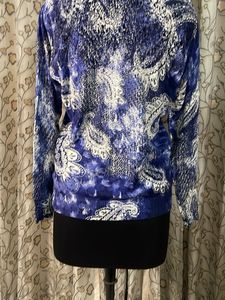 Blue &amp; White Paisley Print Sweater