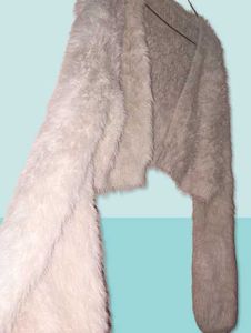 Premium Korean Fur Long Sleeves Crop Shrug