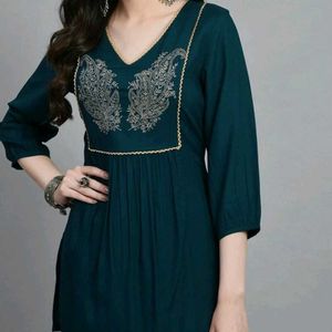 Stylish Teal Embroidered Kurta