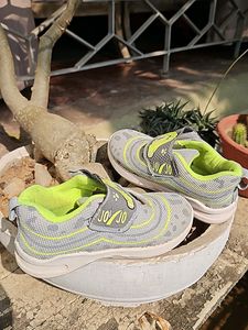 Kids Grey &amp; Green Woven Design Sneakers