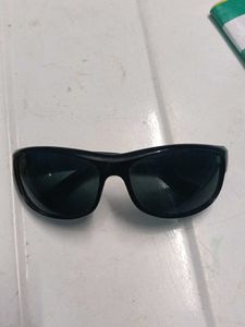 Classic Black Sunglasses