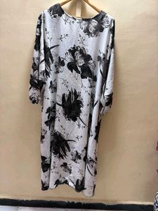 Flowy Floral Print Maxi abaya