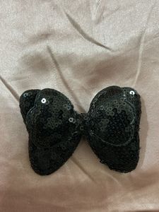 Sparkling Sequin Bow Hair Clip