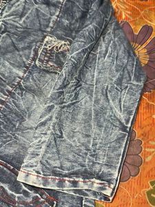 Distressed Denim 🧥 jacket