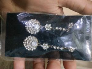 Sparkling Fashion Earrings