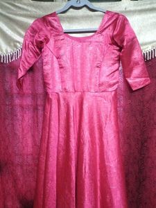 Elegant Pink Maxi Dress