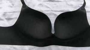 Brand new (savana) Classic Black Push-Up Bra
