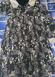 Chic Black &amp; White Floral Print Dress