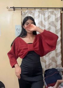 Oversized Bow Top