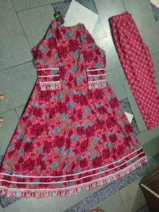 Women's Pink Floral Kurta Set