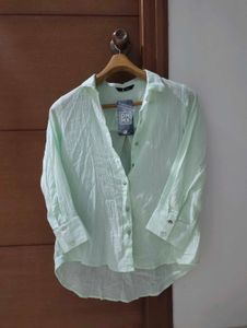 Light Mint Green Button-Down Shirt💚