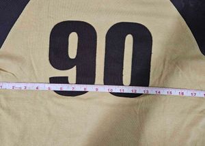Retro "90" Graphic T-Shirt