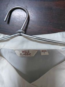 Wills Classic White Button-Up Shirt