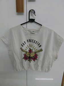 Graphic Print Cropped T-Shirt