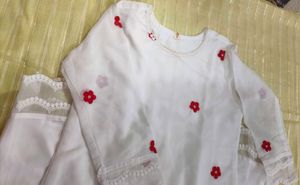 White Kurta /kurti / anarkali with Red Floral Embr