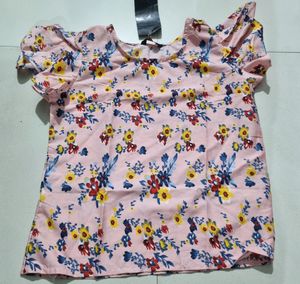 Trendy Pink Flowers Top