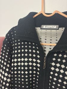 Patterned Zip-Up Cardigan
