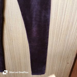 Classic solid velvet leggings