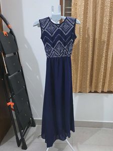Elegant Navy Maxi Dress